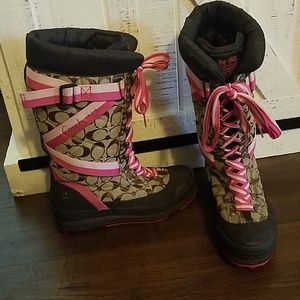 Coach Snow Boots Pink